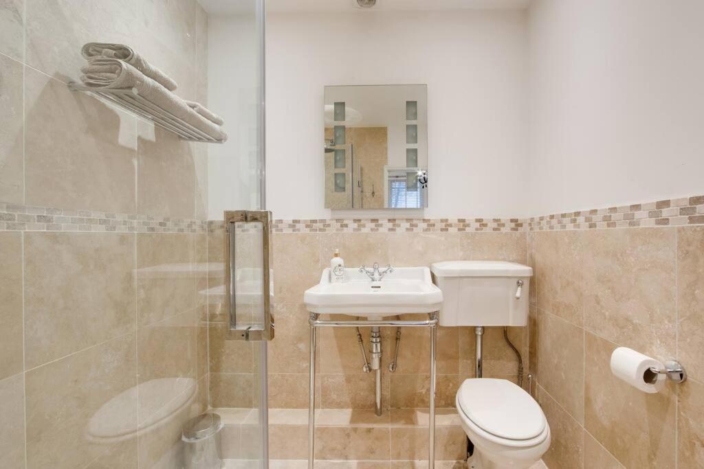 Princes Villa - Large Fully Self Contained Flat, 5 Minutes From The Sea Hastings Exterior foto